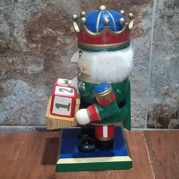 Painted Nutcracker With Holiday Countdown Blocks Christmas Nutcracker Days Till Christmas Countdown Number Blocks